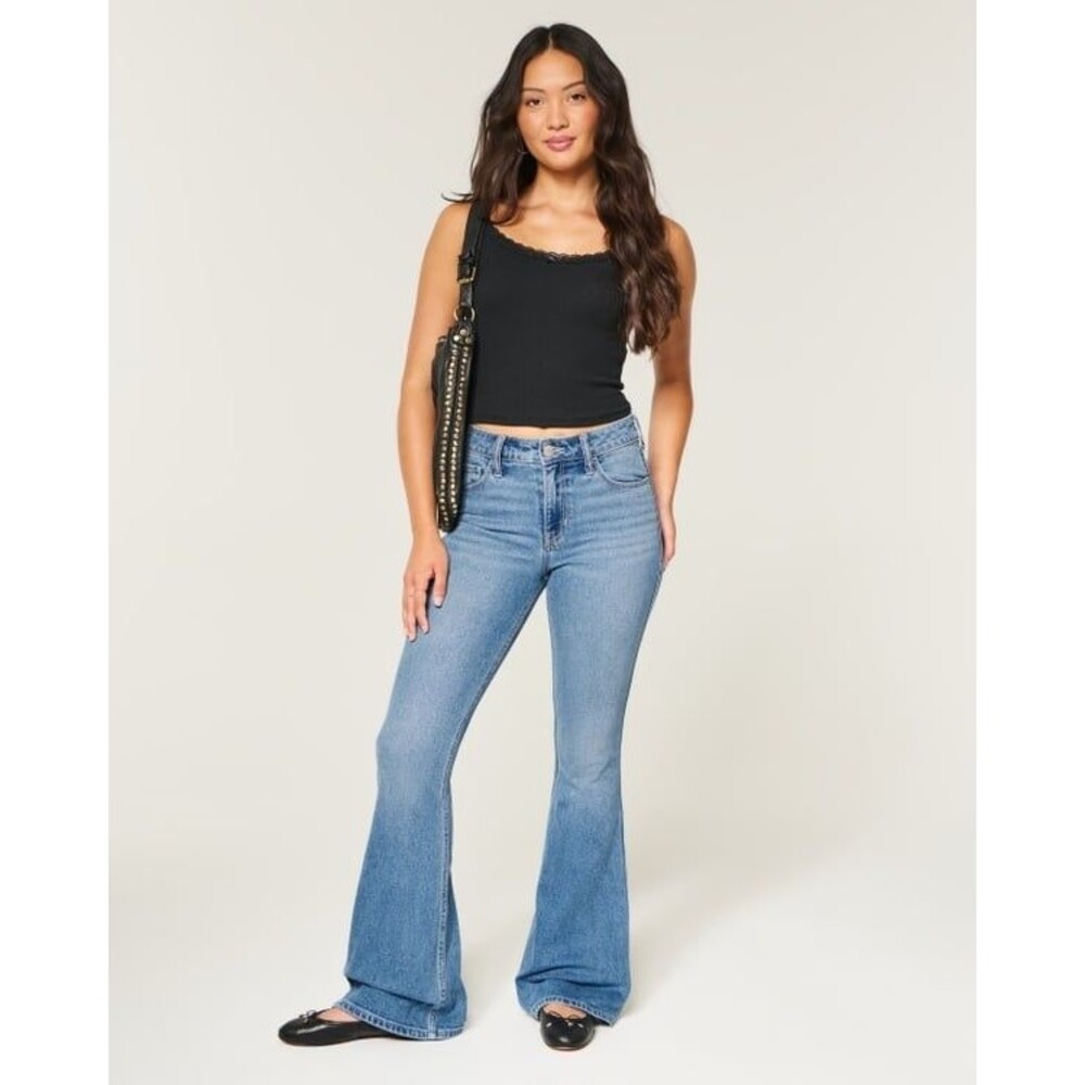 NWT Hollister Women's Curvy High Rise Flare Medium Wash Stretch Denim Jeans 29